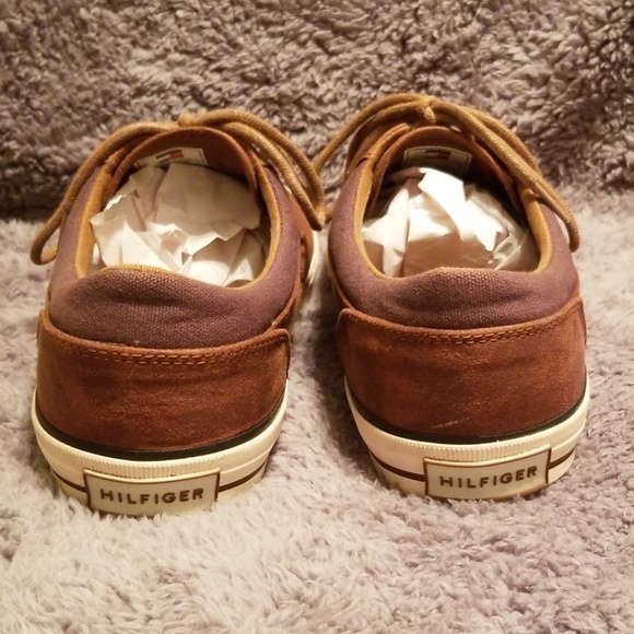Tommy Hilfiger NYC Mens 10.5 Brown & Ivory - Picture 2 of 7